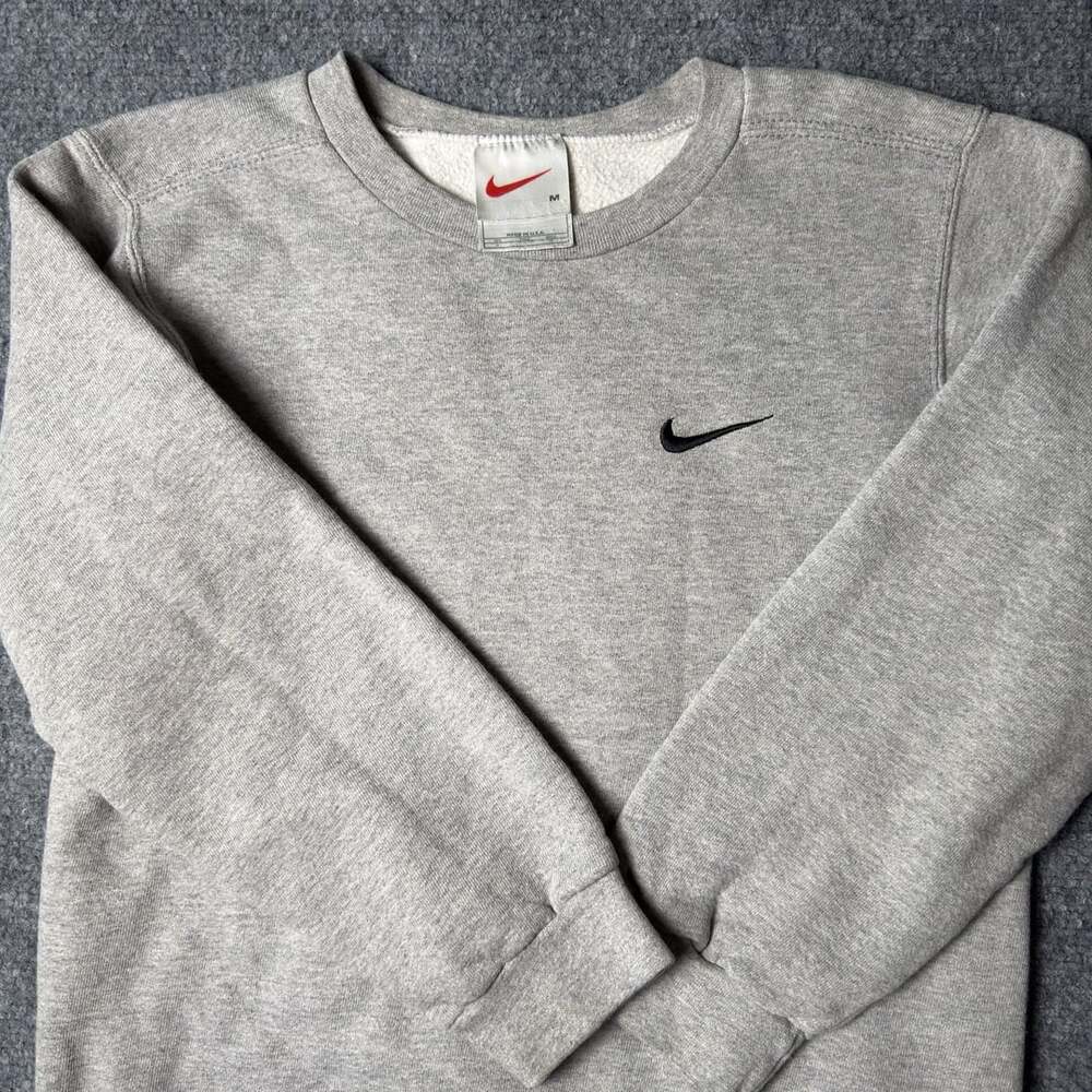 Nike Vintage Sweatshirt Size M Grey Embroidered Swoosh Made in USA